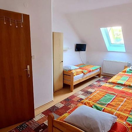 Ubytovani V Soukromi Olomučany المظهر الخارجي الصورة